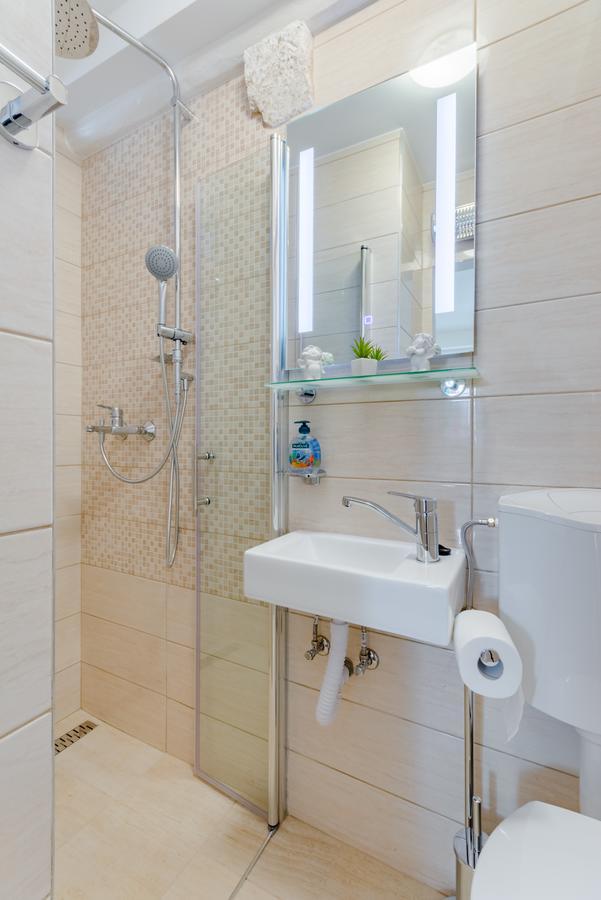 Apartment D&D สปลิท ภายนอก รูปภาพ